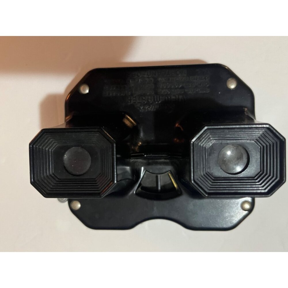 Sawyer Black Bakelite Viewmaster 1950 with 16 reels